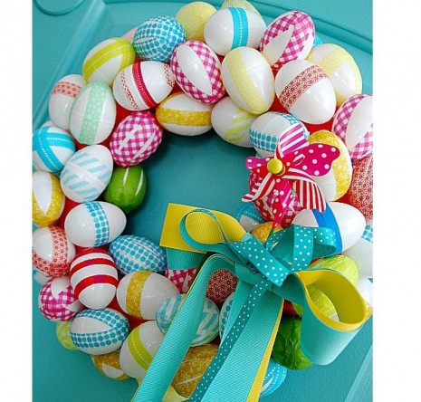 huevos-para-pascua-manualidades-cinta-papel-de-regalo-decoracion-decorar-puertas-paredes-rapido-facil-barato-ahorro